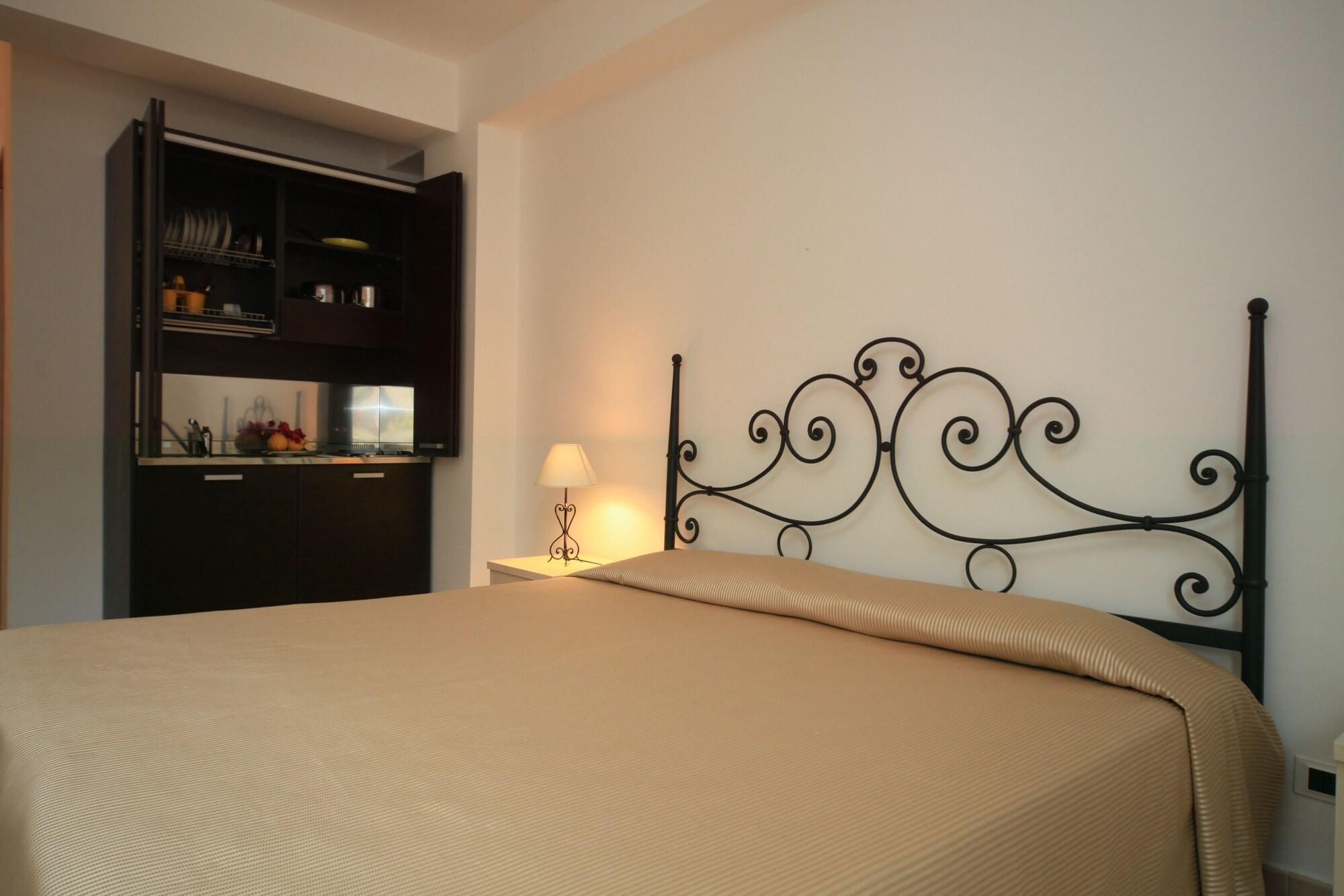 Hotel Amarea - Aeolian Charme Canneto  Extérieur photo
